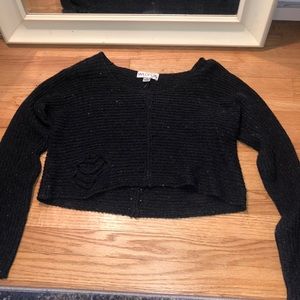 Super cute cropped gray sweater